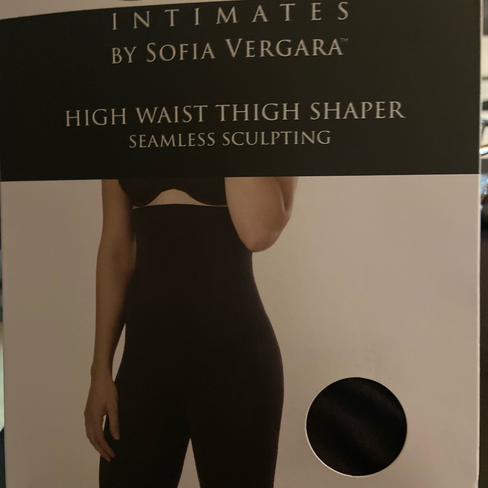 Sofia high wasted shaper size xl